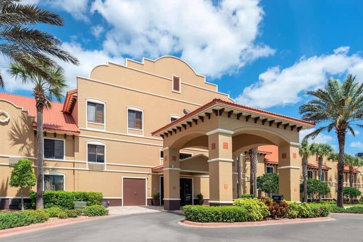 Hotel 51 of 52