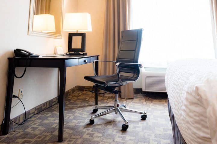 Room 15 of 79