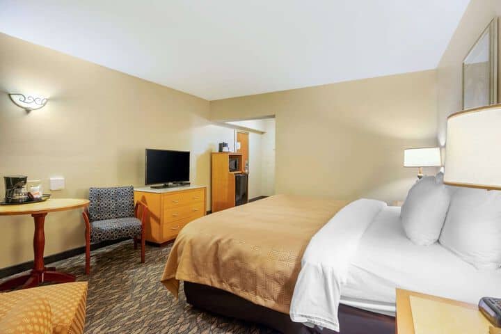 Room 20 of 52
