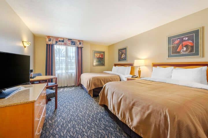Room 21 of 52