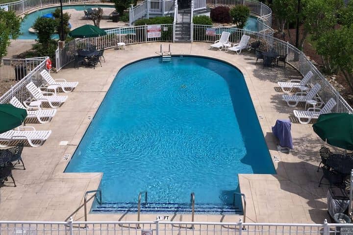 Pool 23 of 41