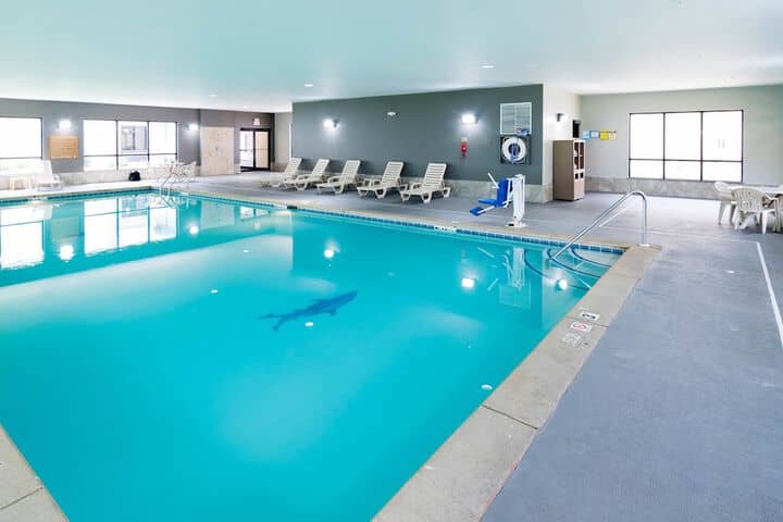 Pool 49 of 79